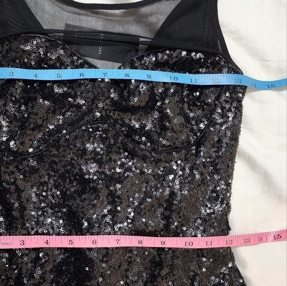 bebe Wonderland Peplum Sequin Dress (individually hand embelished) USA Made sz S - Picture 4 of 7